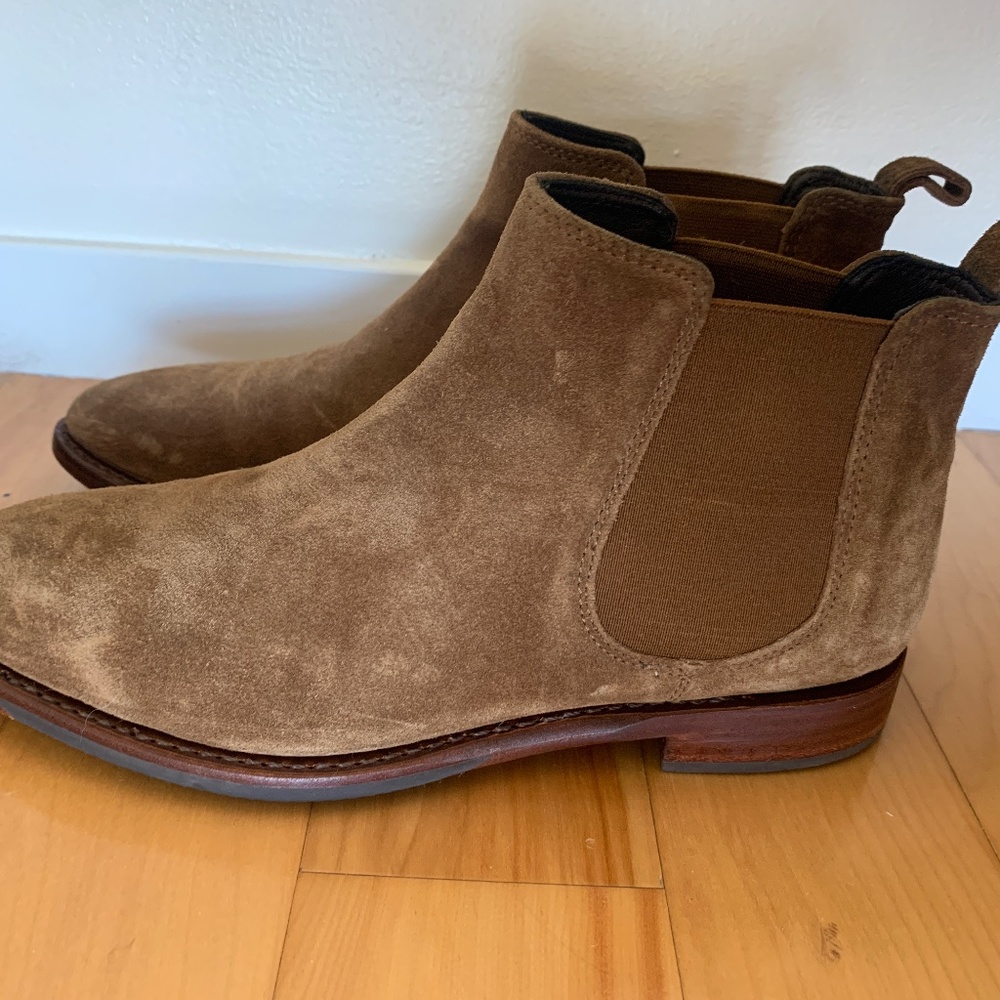 Johnston & Murphy Brown Suede Chelsea Boot